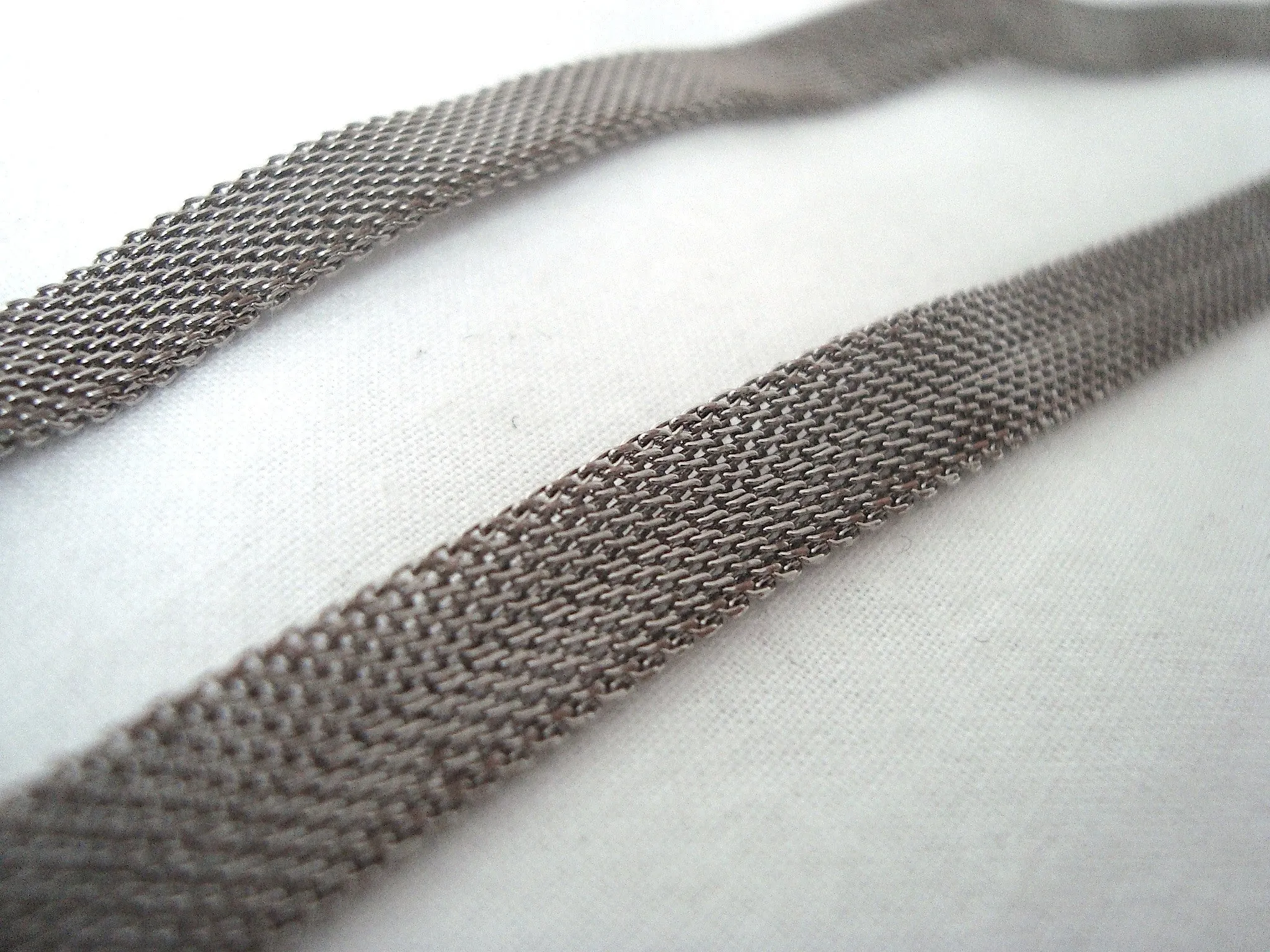 2004 Woven Metal Chain Belt