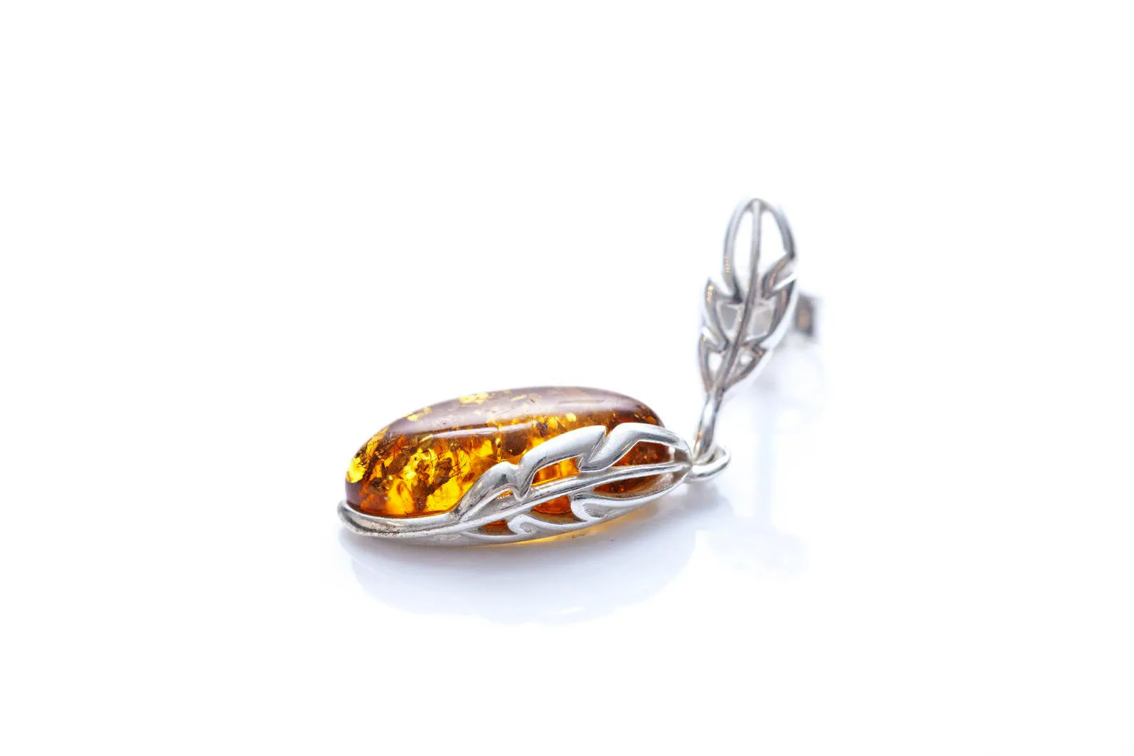 Elegant Oval Dangle Earrings with Amber Stone - Perfect for Any Occasion