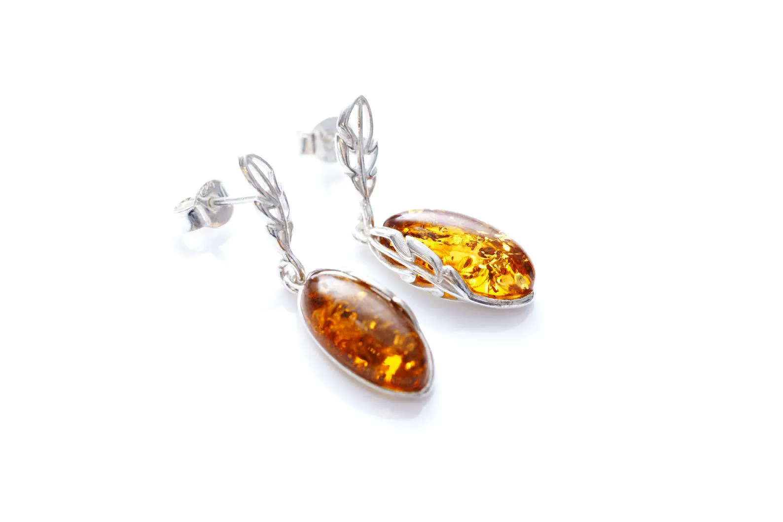 Elegant Oval Dangle Earrings with Amber Stone - Perfect for Any Occasion