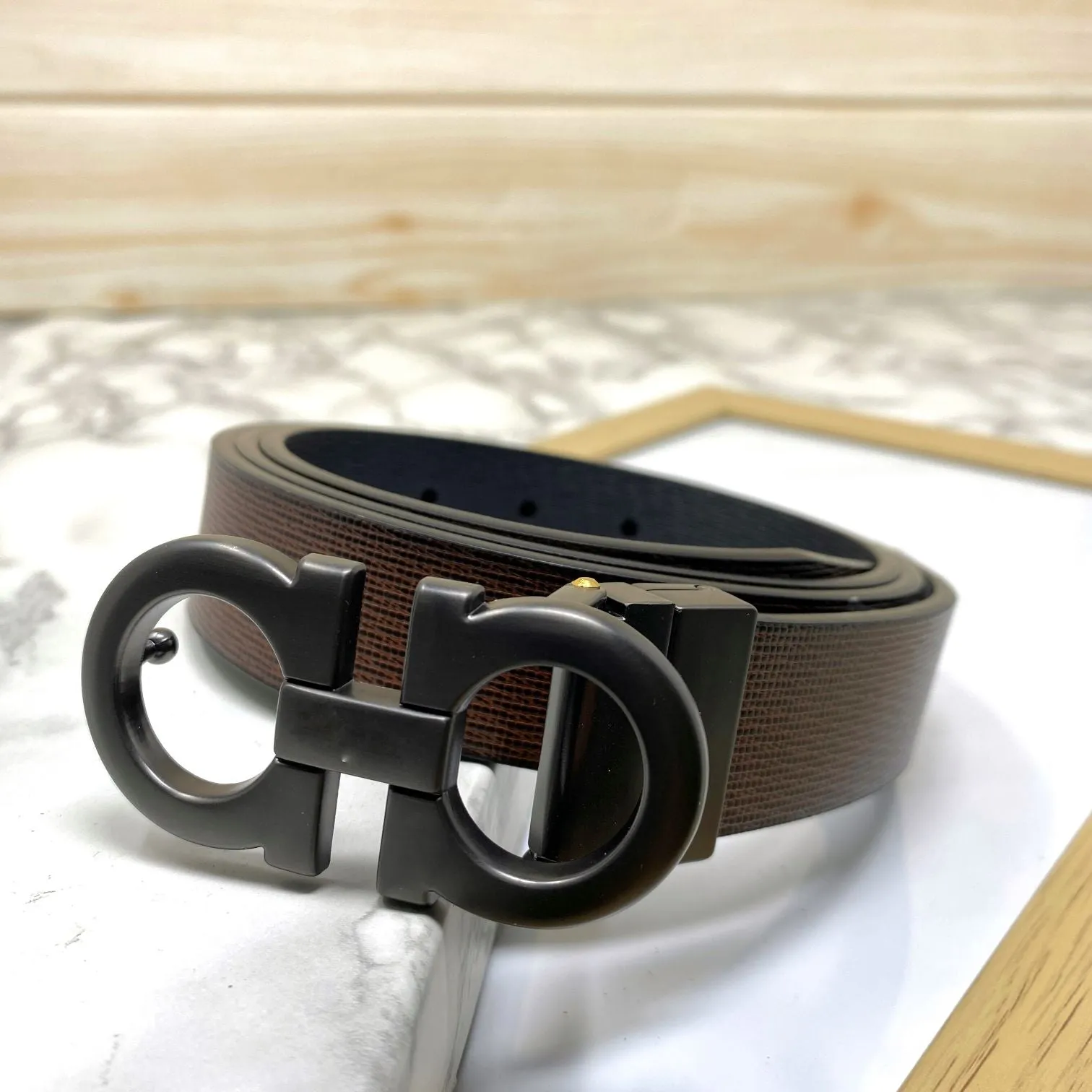 Trendy Small Design Reversible Strap Belt For Men-JonasParamount