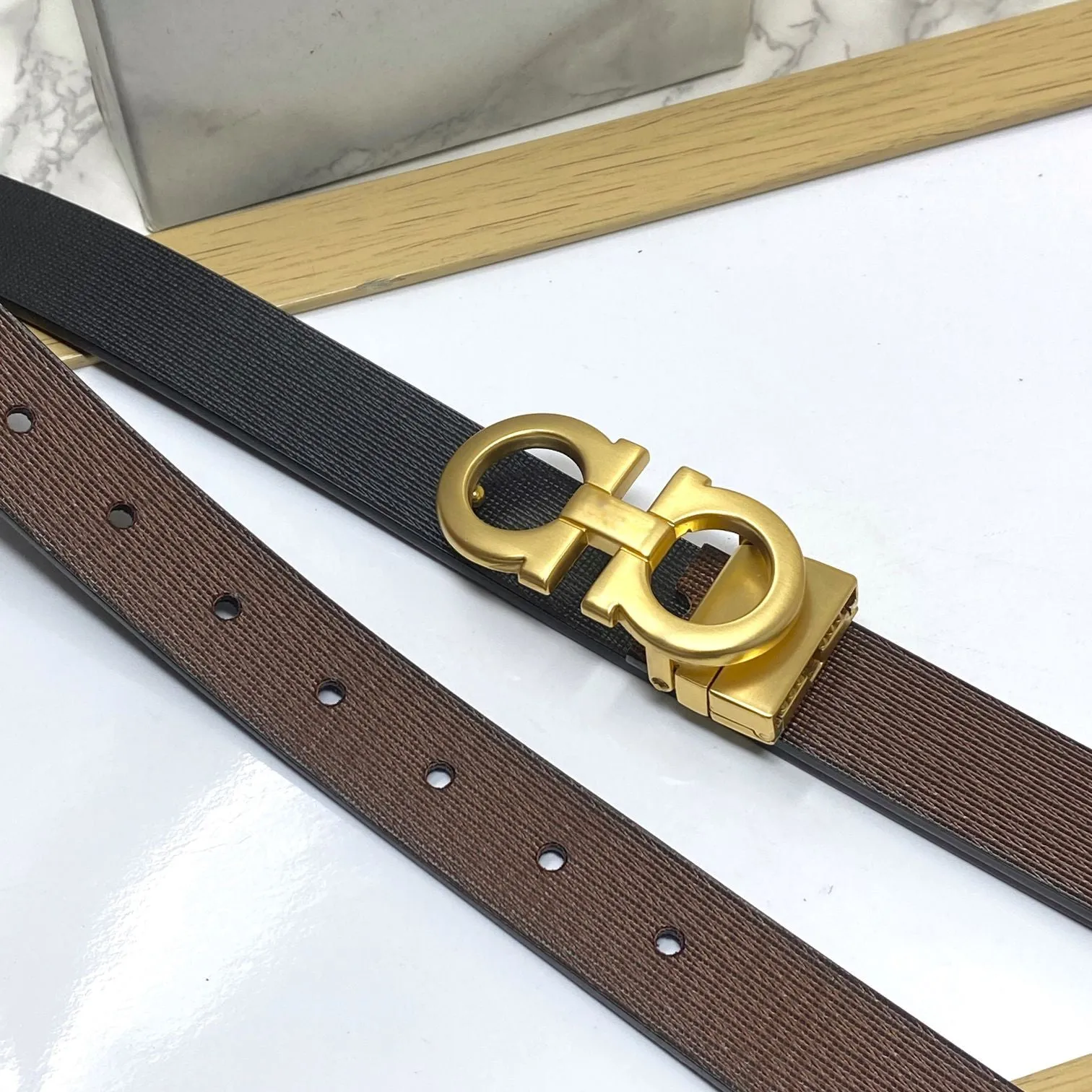 Trendy Small Design Reversible Strap Belt For Men-JonasParamount