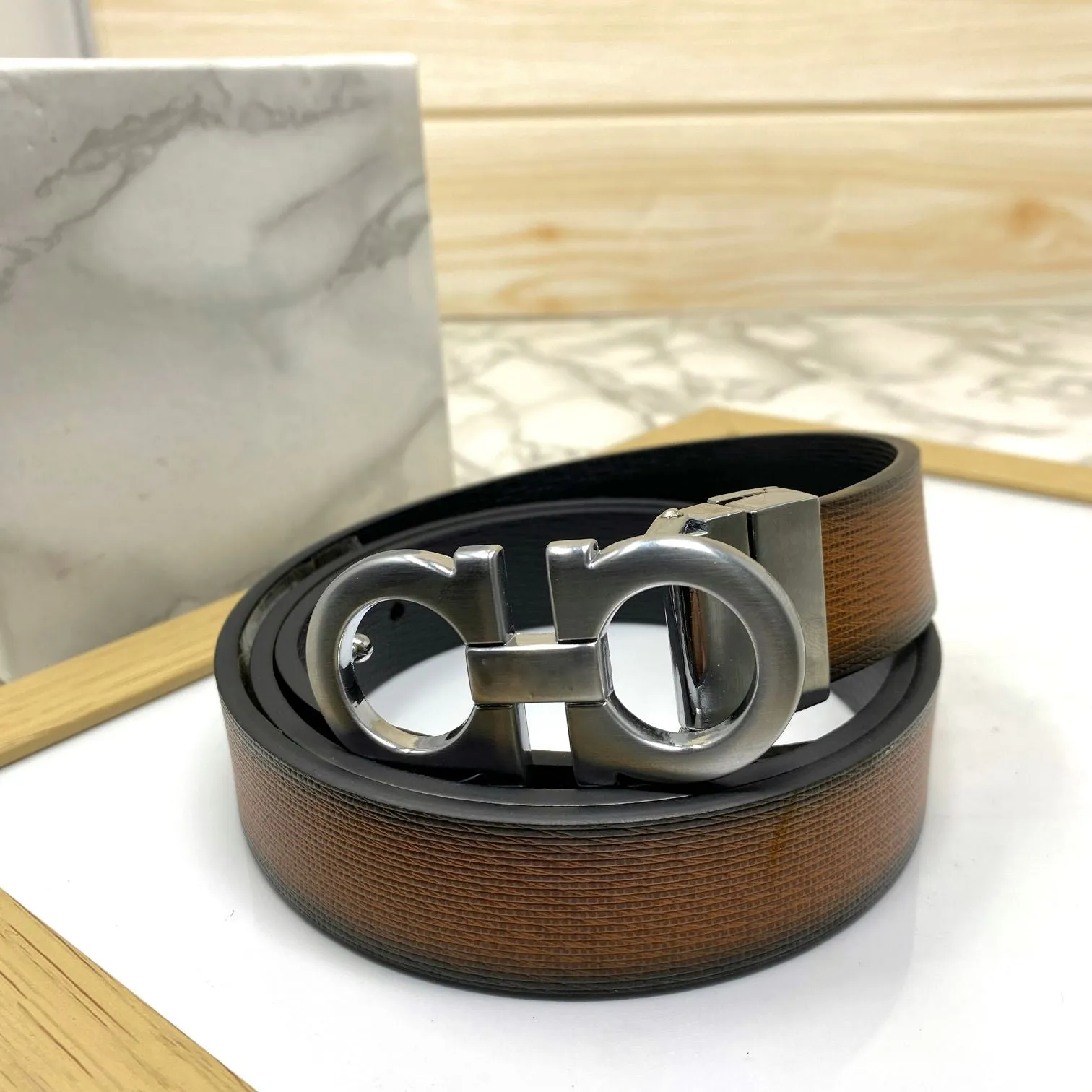 Trendy Small Design Reversible Strap Belt For Men-JonasParamount