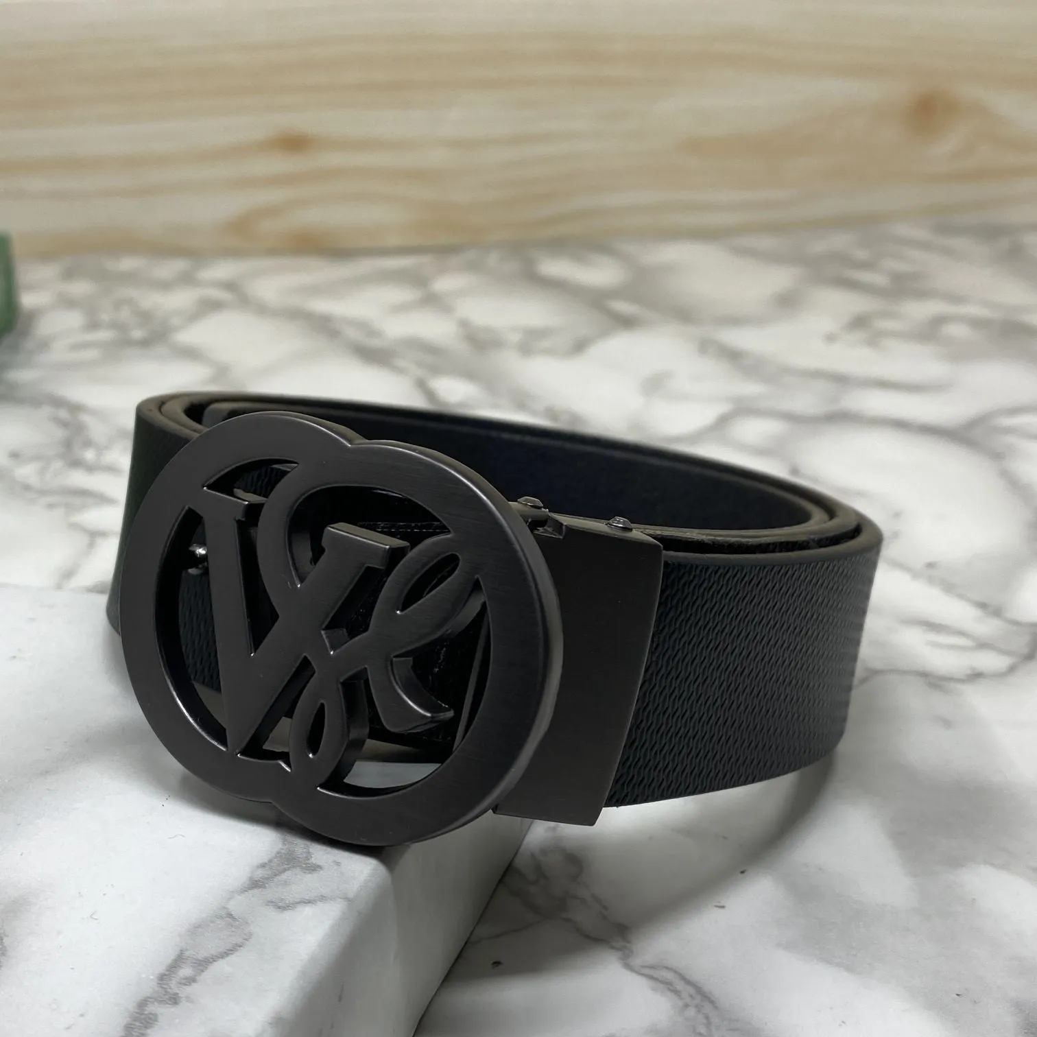 VSL Round Pin Buckle With Leather Strap-JonasParamount