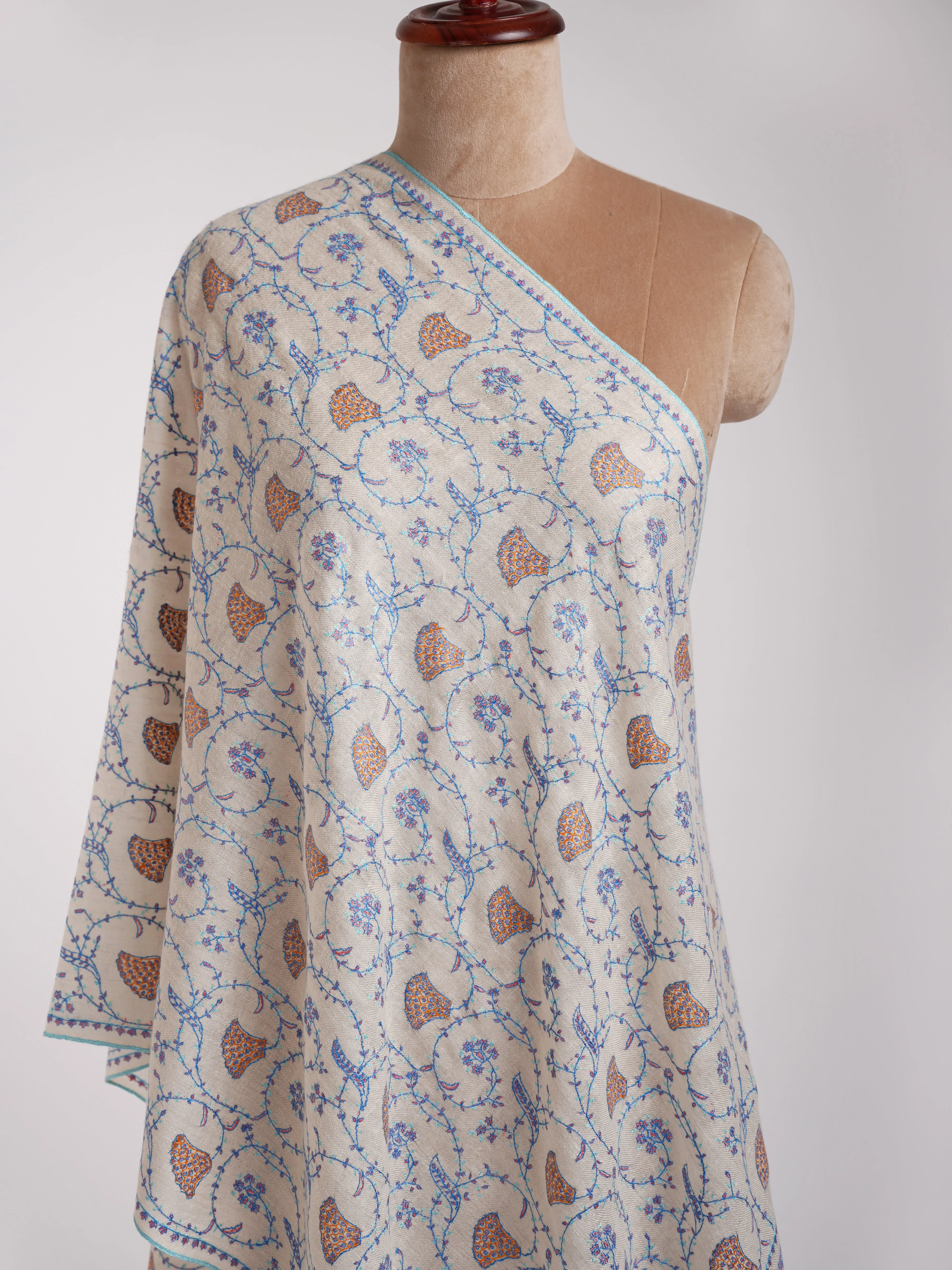 White Cashmere Wrap with Sozni Embroidery from Kashmir