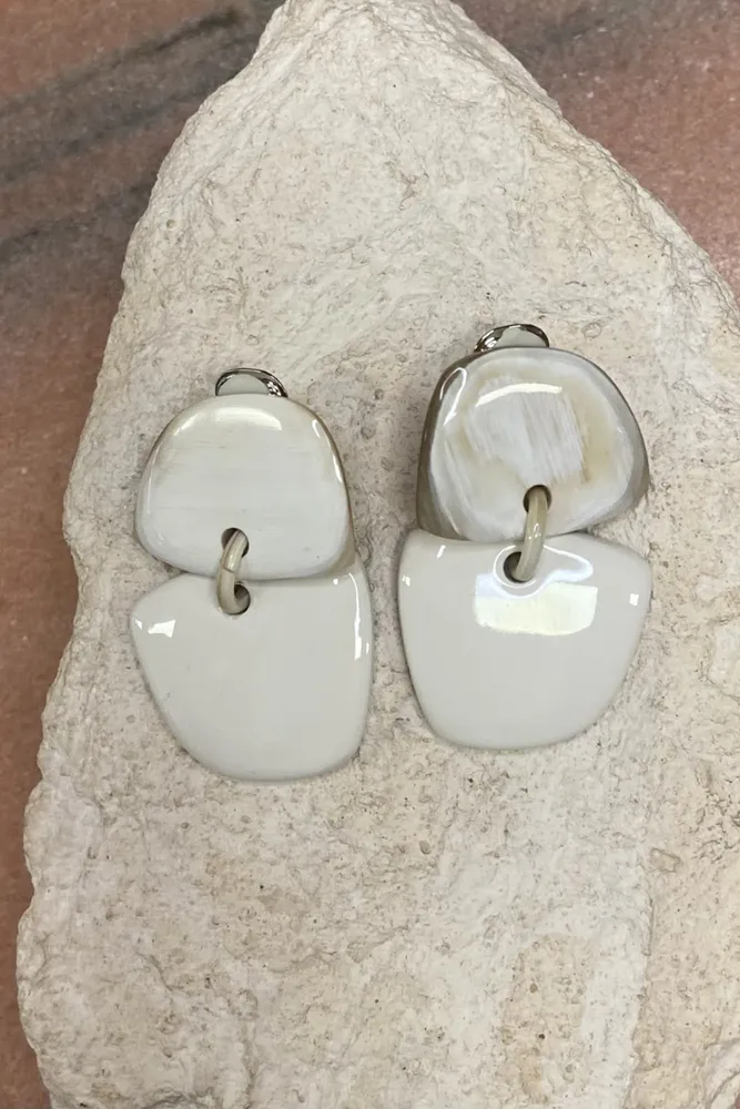 White Resin Clip On Earrings